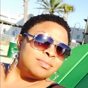 Meet your Posher, Lashanda